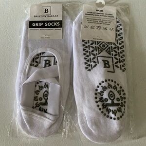 2-pair Yoga socks with grips